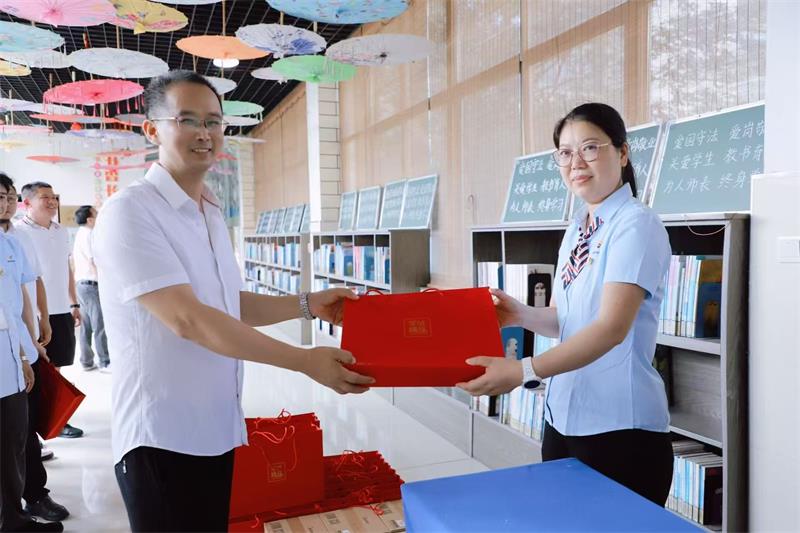 3d7bc813caf3095d1ffd8fb2647008a5.jpg 3d7bc813caf3095d1ffd8fb2647008a5.jpg