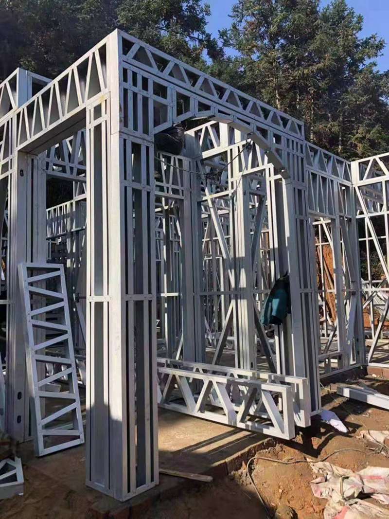 大理輕鋼別墅建筑公司 29萬(wàn)起建別墅 抗9級(jí)地震(圖2) 睿婕輕鋼龍骨主體