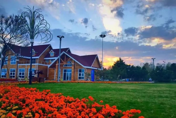 度假酒店也可以做輕鋼結構的嗎?水上七星級輕鋼度假酒店!(圖4) 睿婕輕鋼別墅