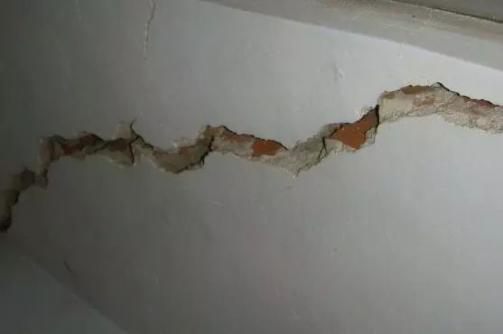 與輕鋼別墅相比,傳統(tǒng)建筑差哪里了?(圖9) 睿婕輕鋼別墅