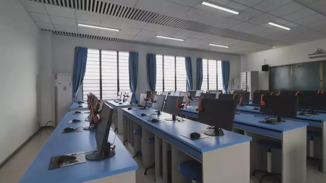 央視報(bào)道:裝配式輕鋼結(jié)構(gòu)都可以建學(xué)校了!(圖10) 睿婕輕鋼別墅