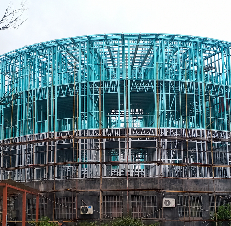 輕鋼鋼結構別墅可以建幼兒園嗎?(圖2) 輕鋼鋼結構別墅可以建幼兒園嗎?(圖2)