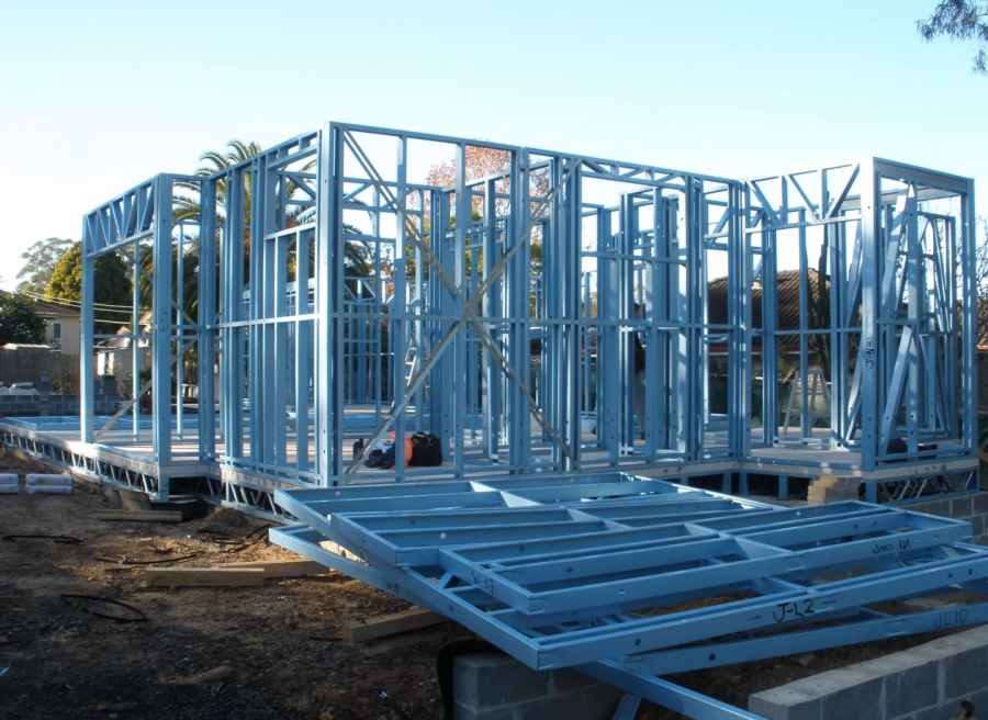 輕鋼別墅龍骨厚度揭秘：多少毫米才是安全與舒適的關鍵？